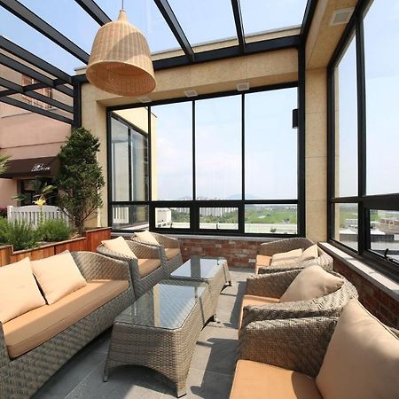 Hotel Raum سون تشون المظهر الخارجي الصورة