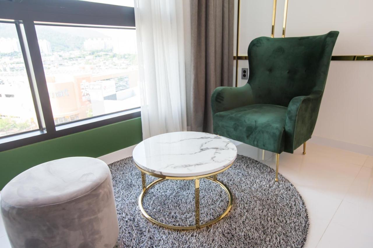 Hotel Raum سون تشون المظهر الخارجي الصورة