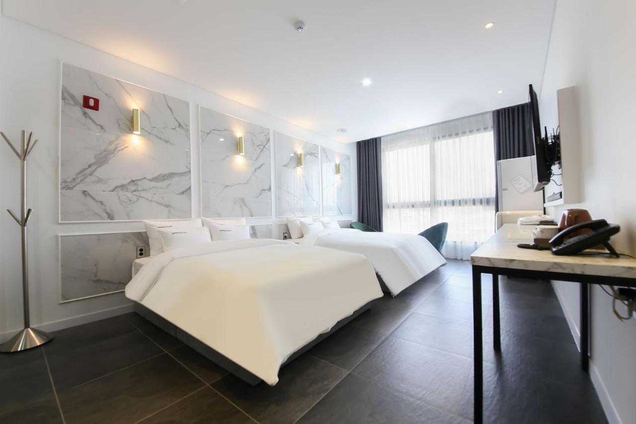 Hotel Raum سون تشون المظهر الخارجي الصورة