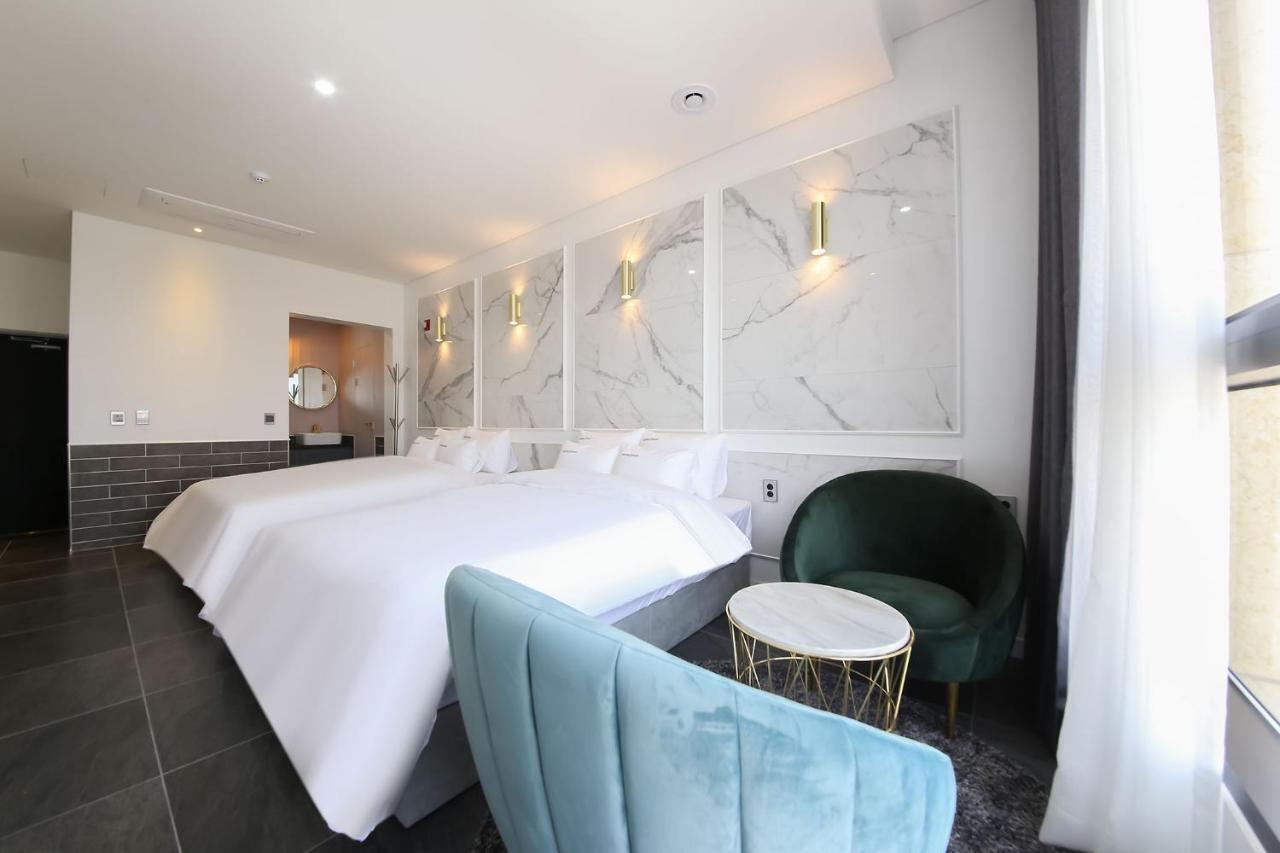 Hotel Raum سون تشون المظهر الخارجي الصورة